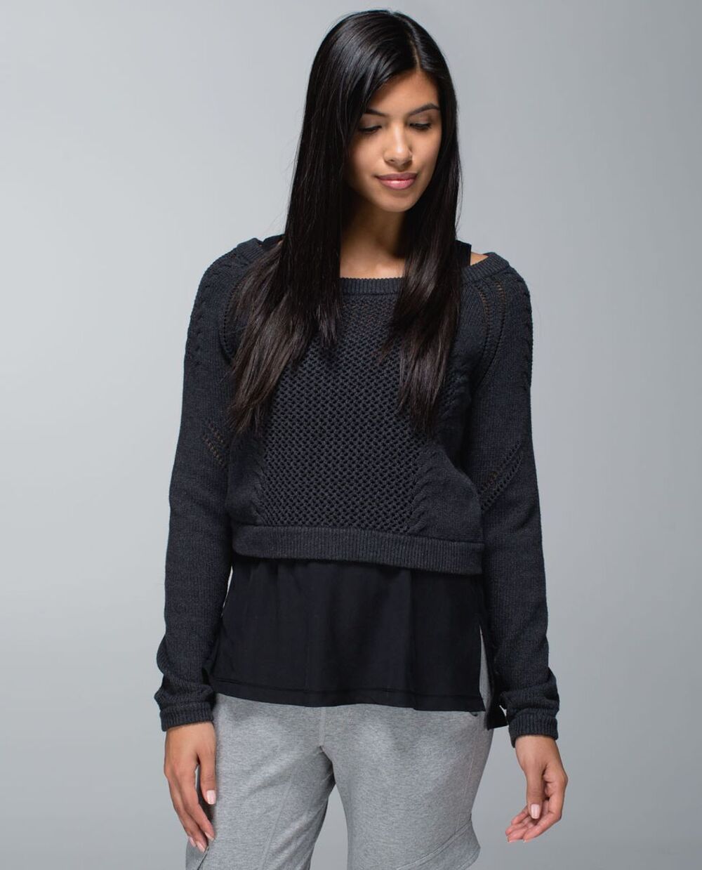 Lululemon Be Present Pullover Sweater Heathered Black sz 6